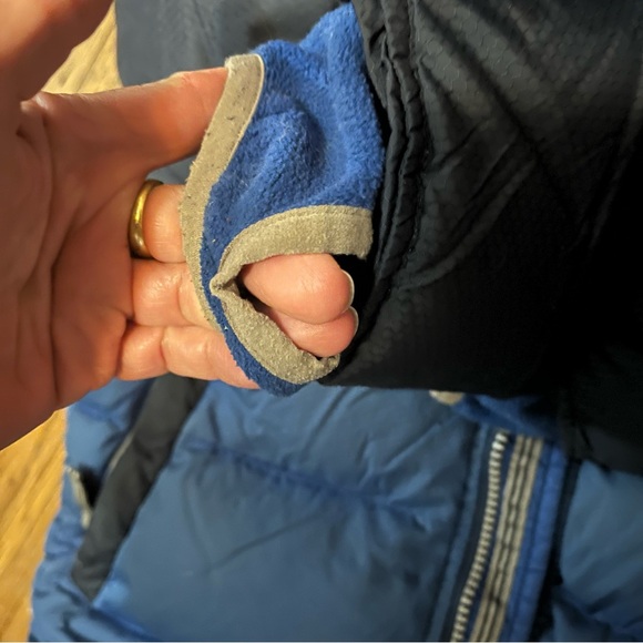 Lands End Kids Puffer - Picture 3 of 5